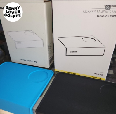 Cafede Kona Corner Tamping Matt Rubber Edge Pad Karet Coffee Tamper Matt Pinggiran Meja